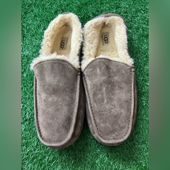 UGG 5775 ascot gray‎ leather slip on moc toe slipper shoes men’s US 12 - Picture 1 of 8